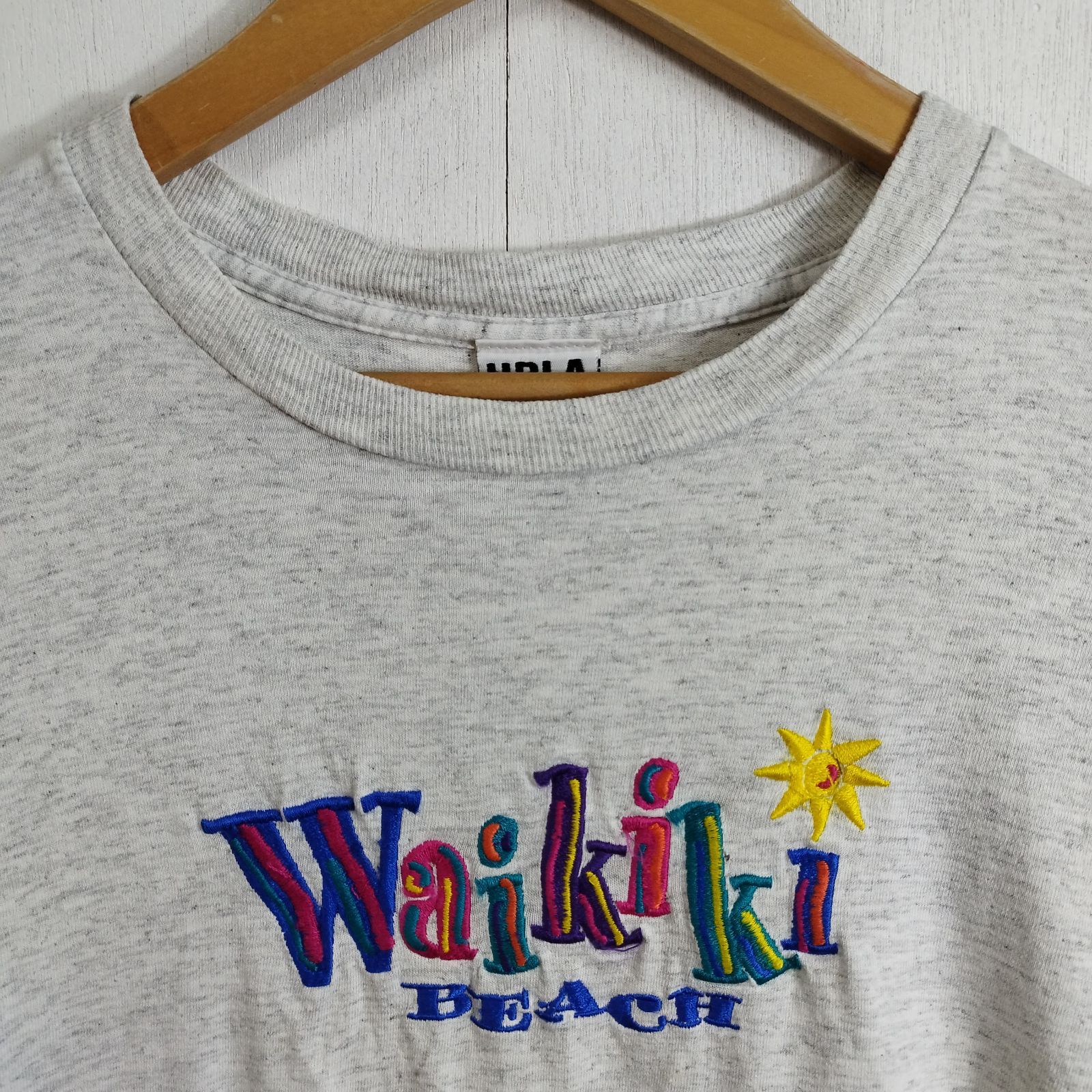 HRLA Los Angeles Tシャツ 半袖 Waikiki Beach ロゴ 刺繍 USA製 POP 