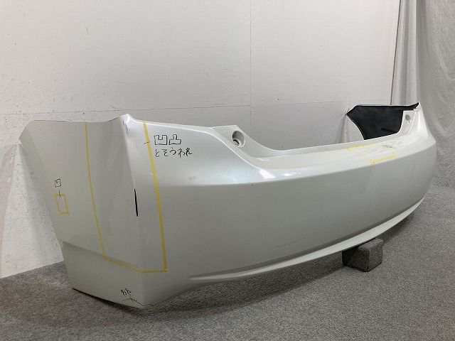 プリウス 30系/ZVW30 純正 リア バンパー 52159-47050 ホワイトパール