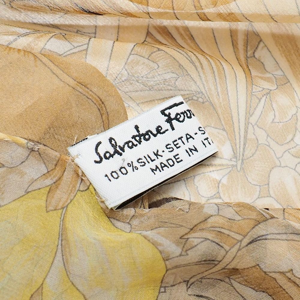 ■美品■Salvatore Ferragamo サルヴァトーレフェラガモ ストール 総シルク 花 ショール マフラー ブランド古着【中古】20260326/RA8775 □美品□Salvatore Ferragamo サルヴァトーレフェラガモ ストール 総