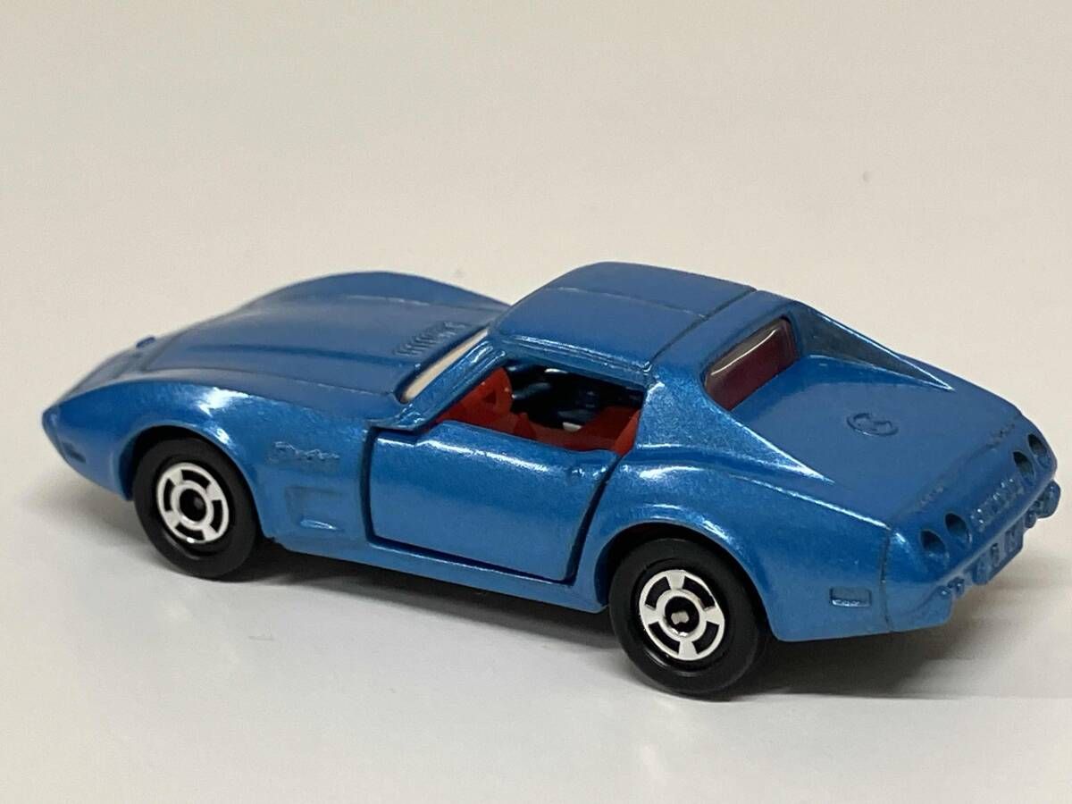トミカ F21 シボレー コルベット スティングレイ 青メタリック シート
