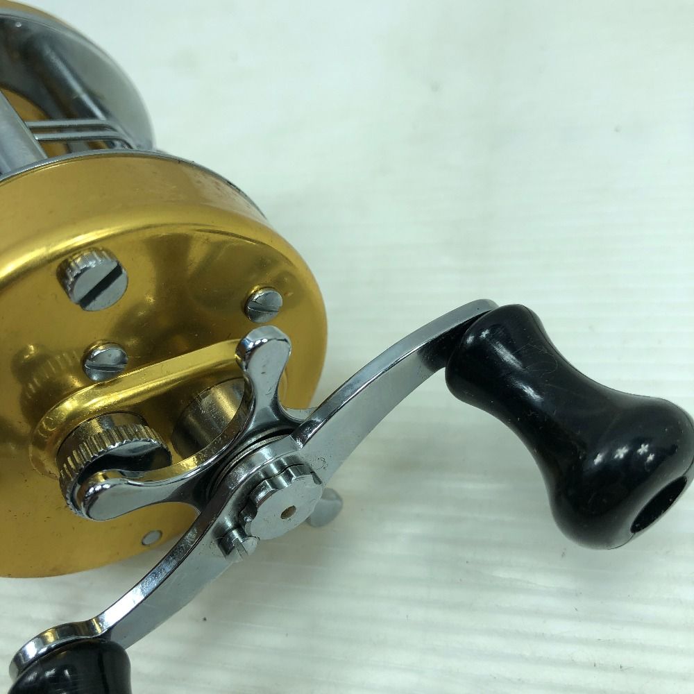 Penn 940 Levelmatic ベイトリール 【公式通販】