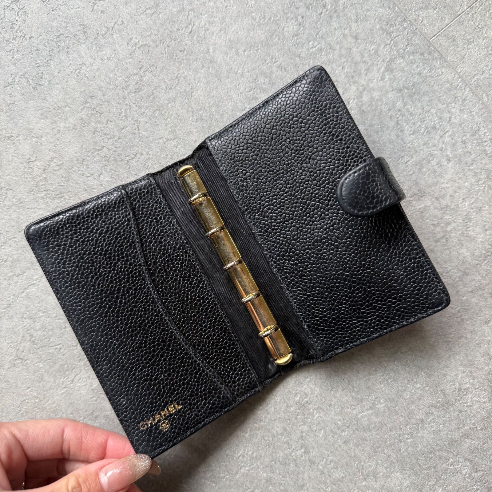 CHANEL シャネル ココマーク キャビアスキン 手帳カバー CHANEL シャネル ココマーク キャビアスキン 手帳カバー