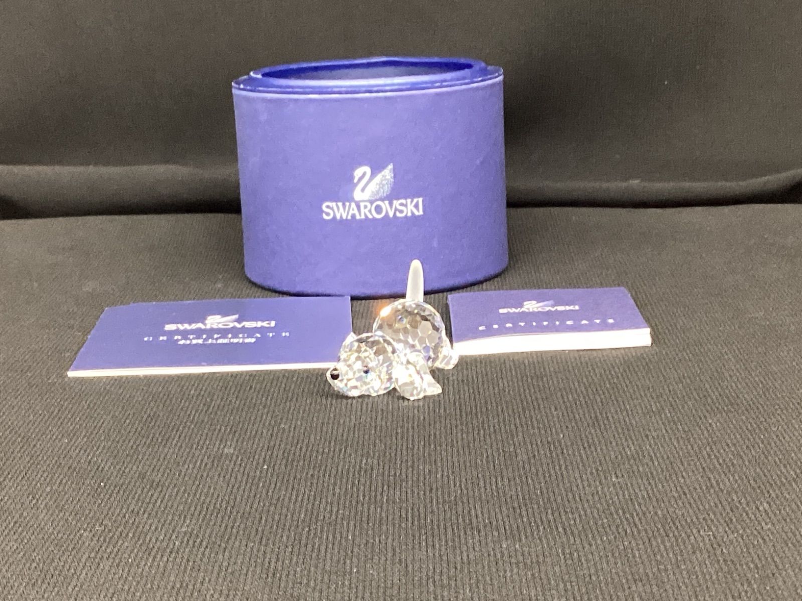 スワロフスキー Swarovski クリスタルフィギュリン Beagle Playing
