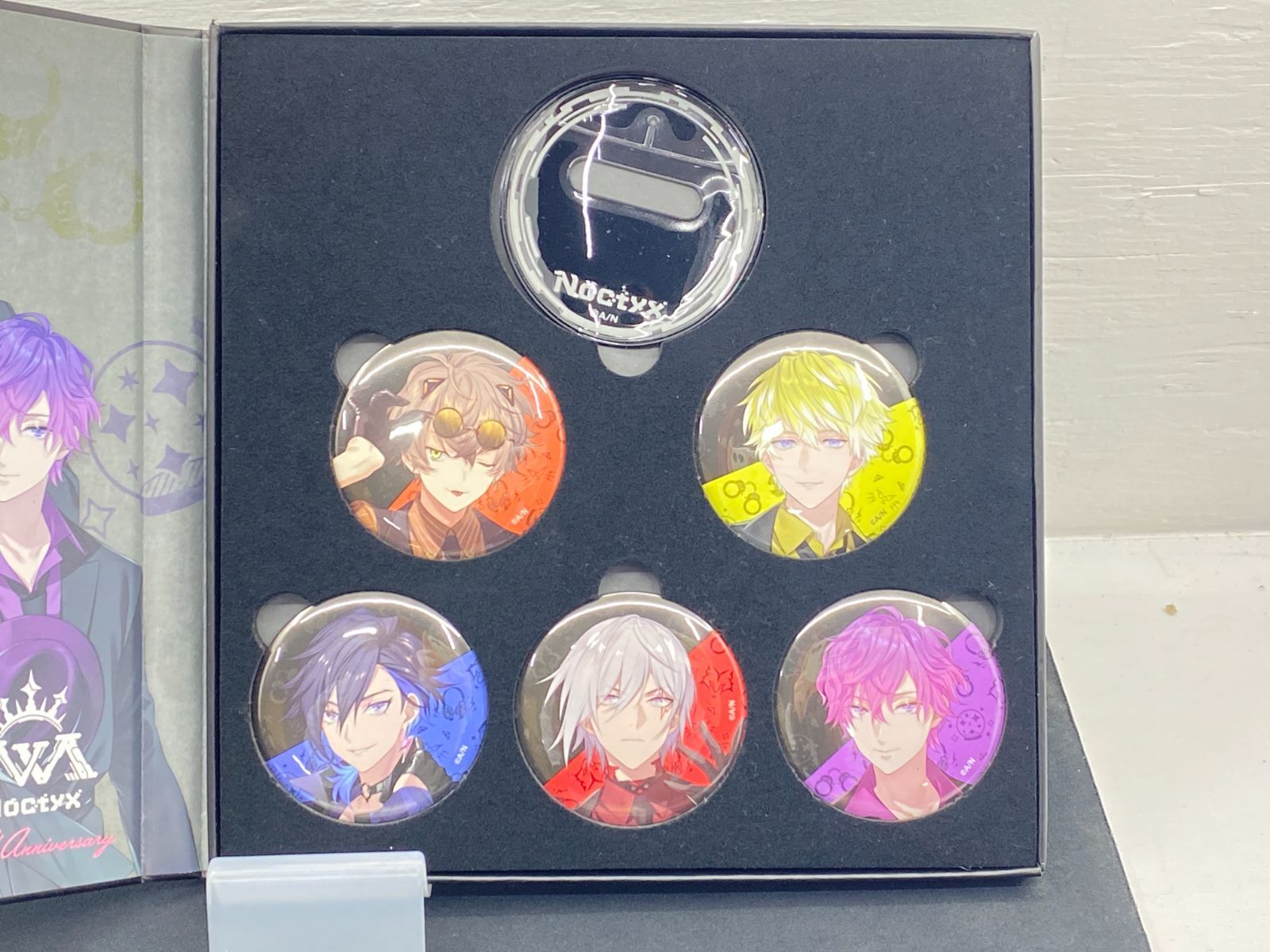 盛岡41-0040] NIJISANJI EN「Noctyx Half Anniversary Goods」缶バッジ 