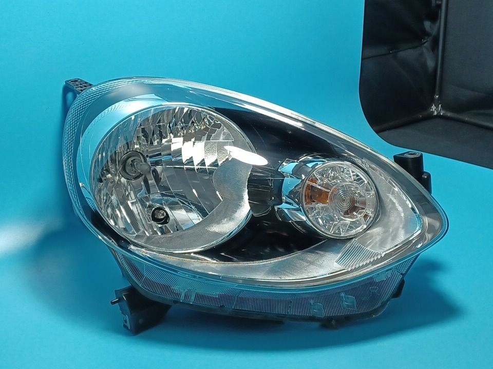 コーティング済 マーチ NK13 右ヘッドランプ・ヘッドライト X FOUR V 