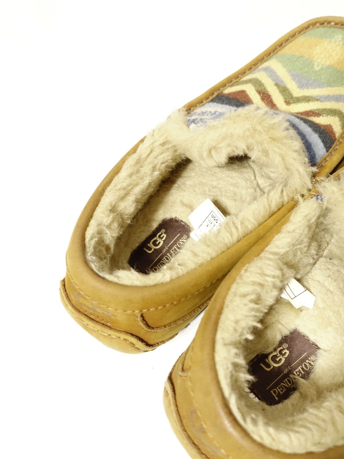 UGG × PENDLETON ASCOT Moccasin - メルカリ UGG × PENDLETON ASCOT Moccasin - メルカリ
