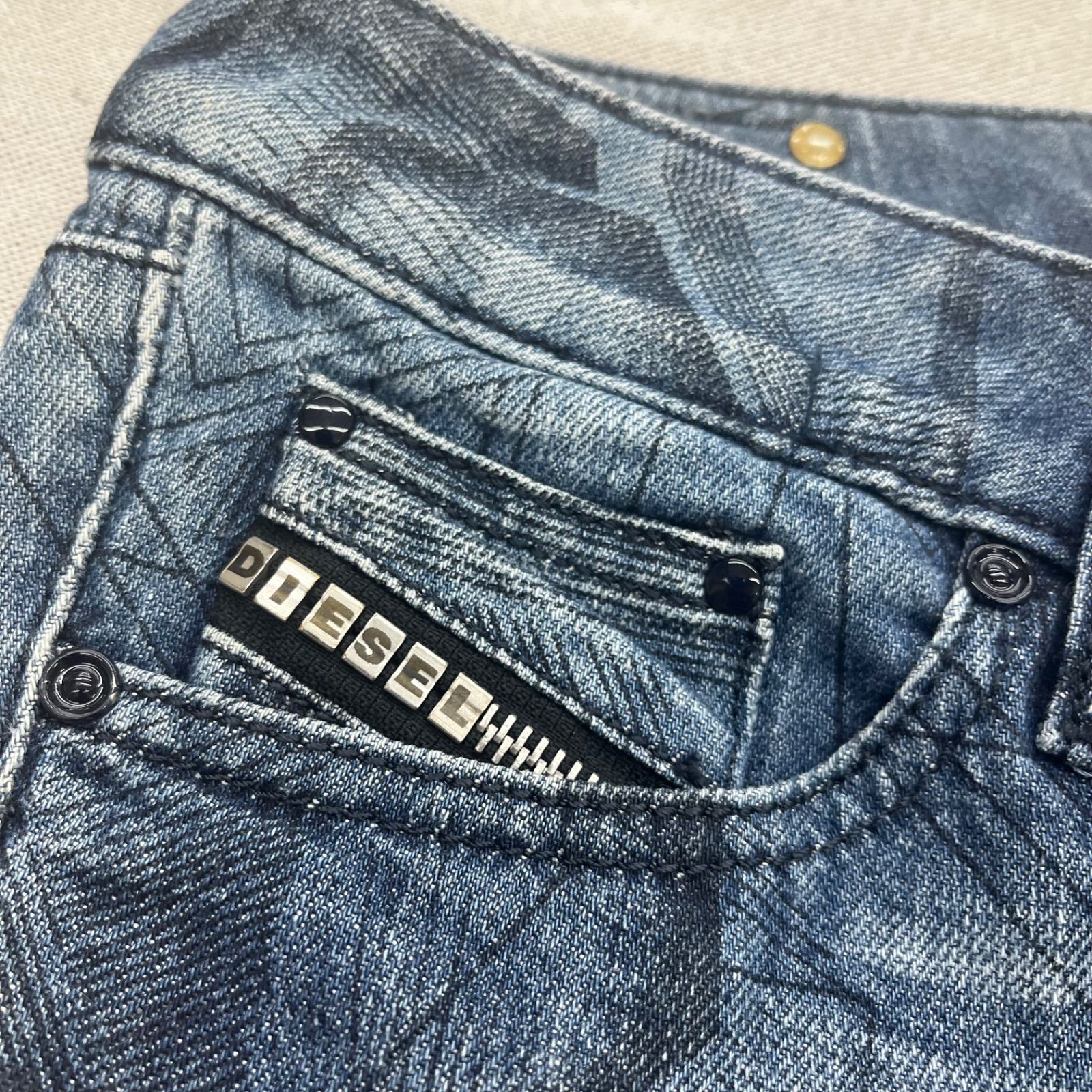 DIESEL ディーゼル デニムパンツ 27インチ ライトブルー イタリア製 