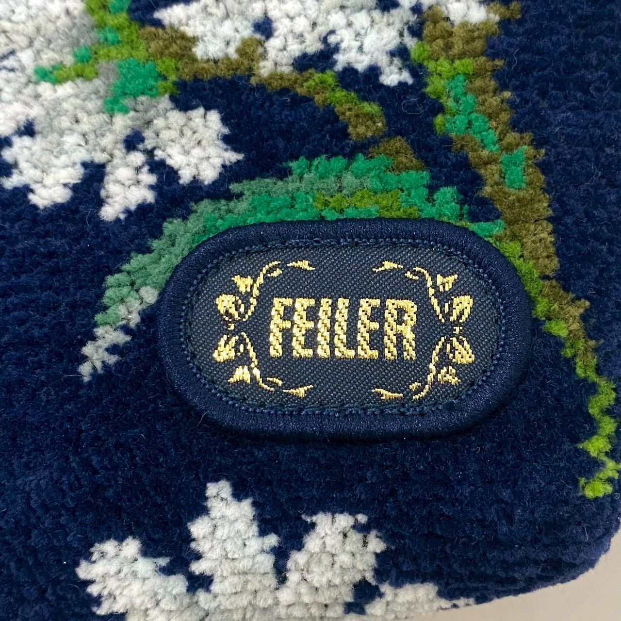 FEILER】ポーチ ホワイトマーガレット ネイビー シュニール織り