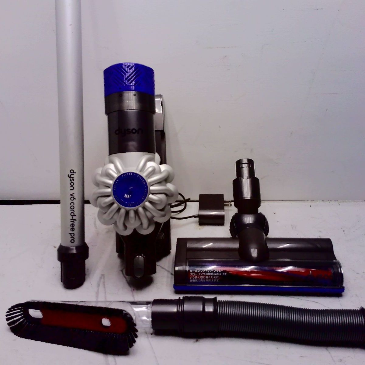 ジャンク品】dyson V6 ダイソン cord-free pro コードレス掃除機 