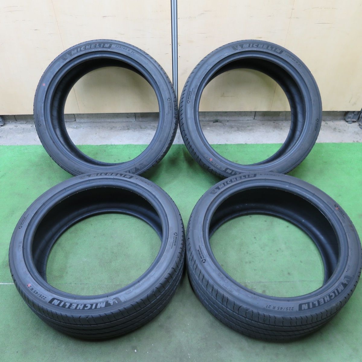 新車外し！25年☆225/45R21 ミシュラン e・PRIMACY eプライマシー 