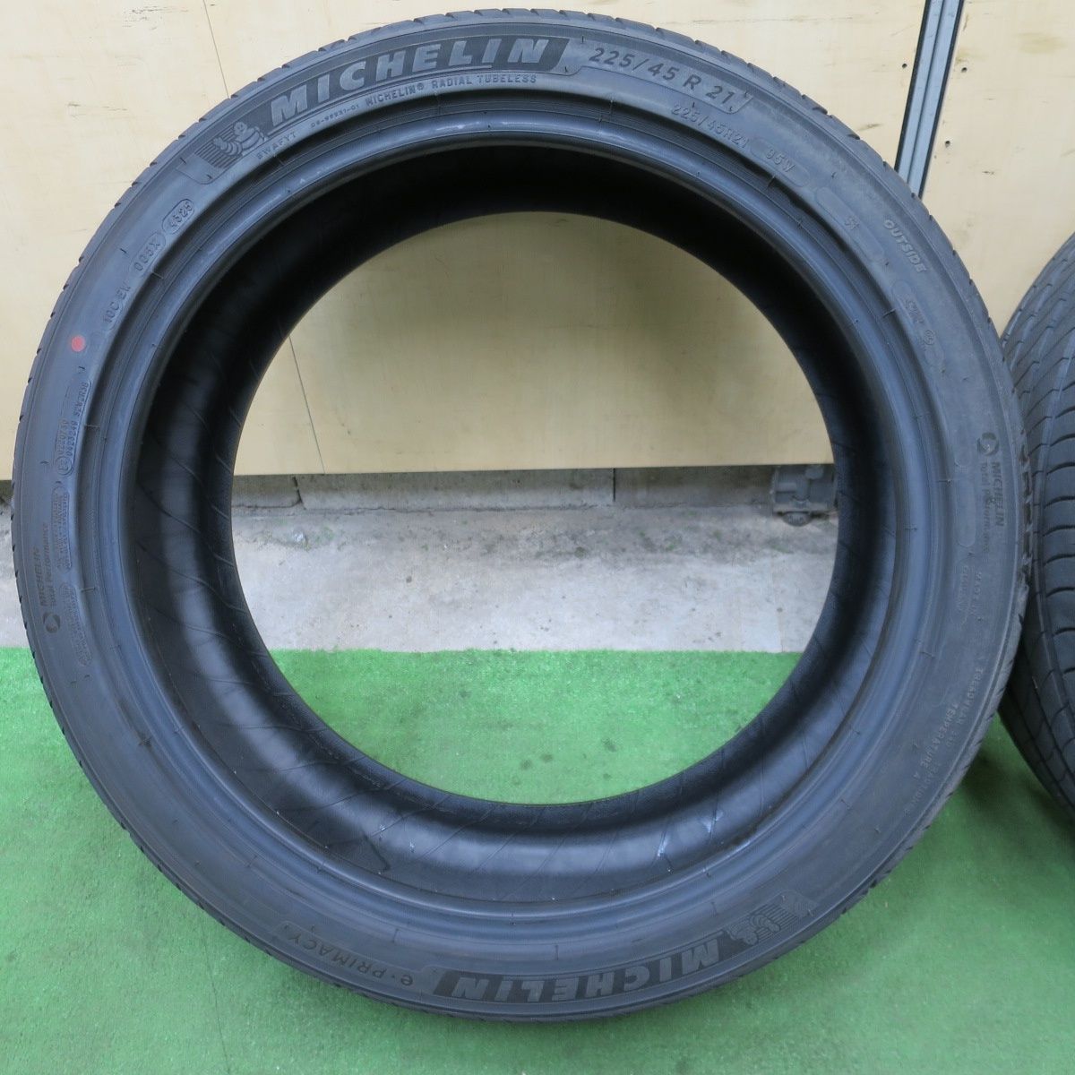 新車外し！25年☆225/45R21 ミシュラン e・PRIMACY eプライマシー 