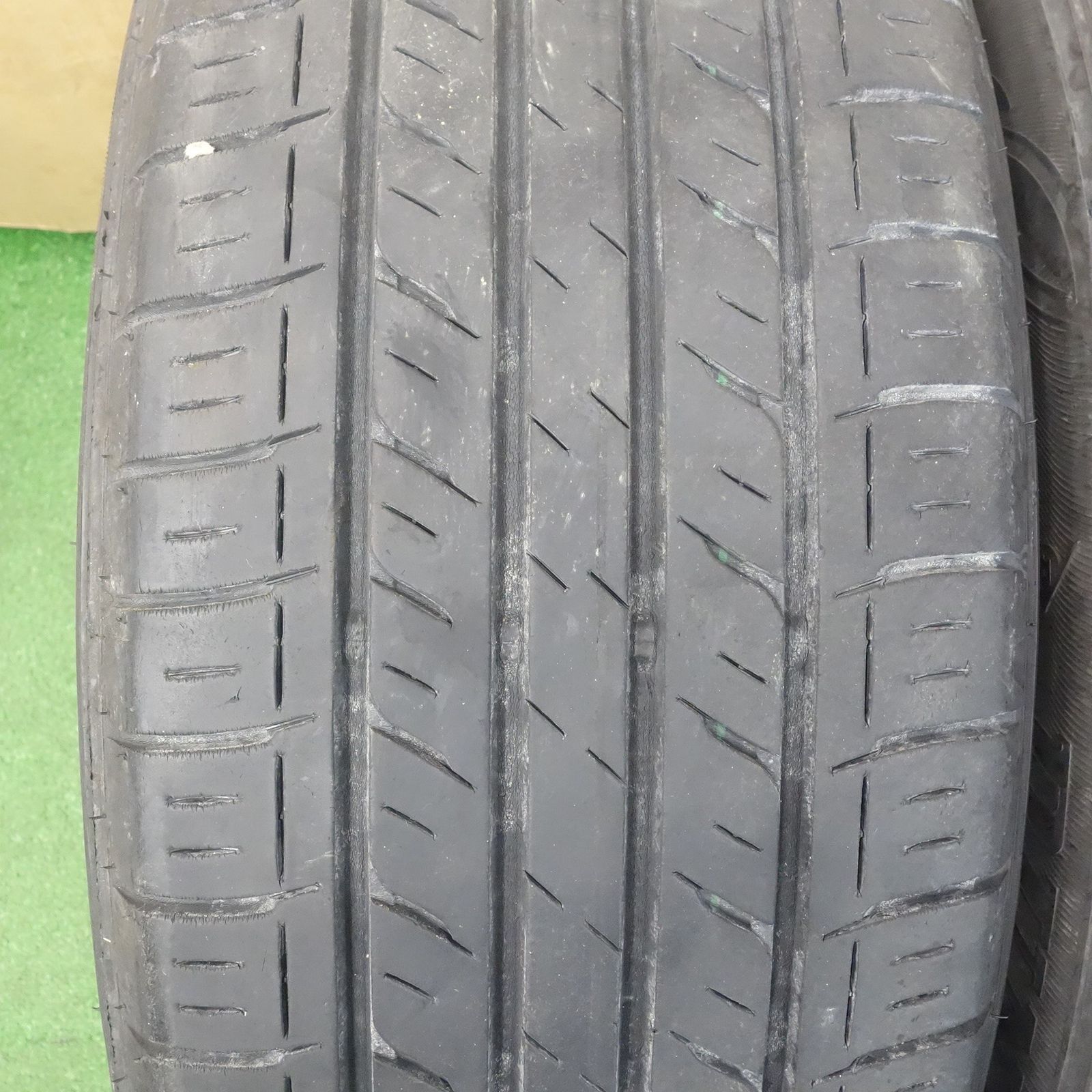 バリ溝！キレイ！8.5分☆ホンダ ヴェゼル 純正 215/60R16 ダンロップ 