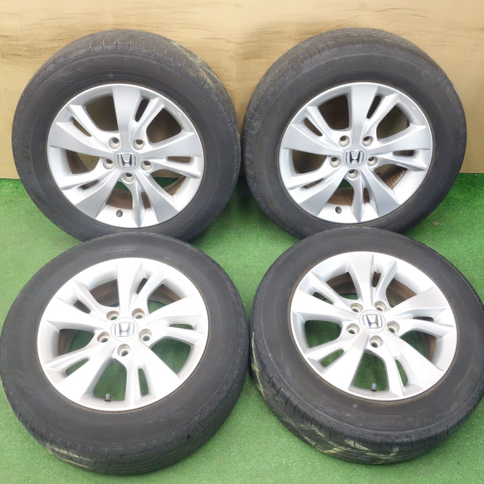 ホンダ ヴェゼル 純正ホイールタイヤ4本セット　ダンロップ 215/60R16 DUNLOP（ダンロップ） 中古 タイヤホイール 4本セット ホンダ ヴェゼル