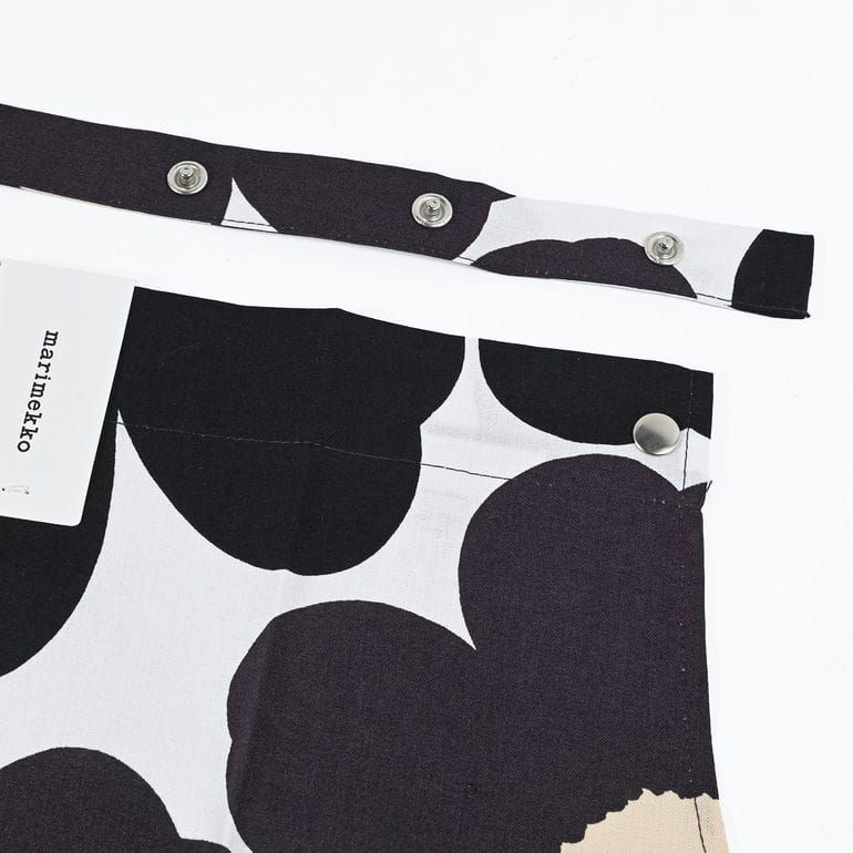 新品 マリメッコ marimekko エプロン ピエ二 ウニッコ ホワイト ダークグレー 75550 075550 819 北欧雑貨 北欧デザイン ネコポス