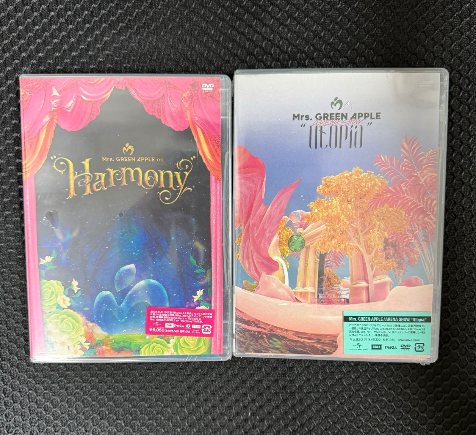 新品、未開封】2本作品 Mrs. GREEN APPLE on Harmony &SHOW 新品、未開封】2本作品 Mrs. GREEN APPLE on Harmony &SHOW