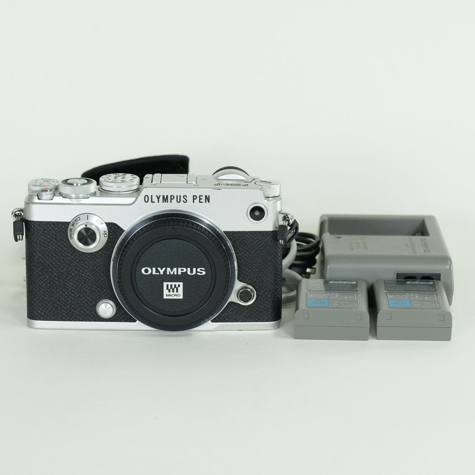 良品 | シャッター数8,324回｜バッテリー2個付] OLYMPUS PEN-F