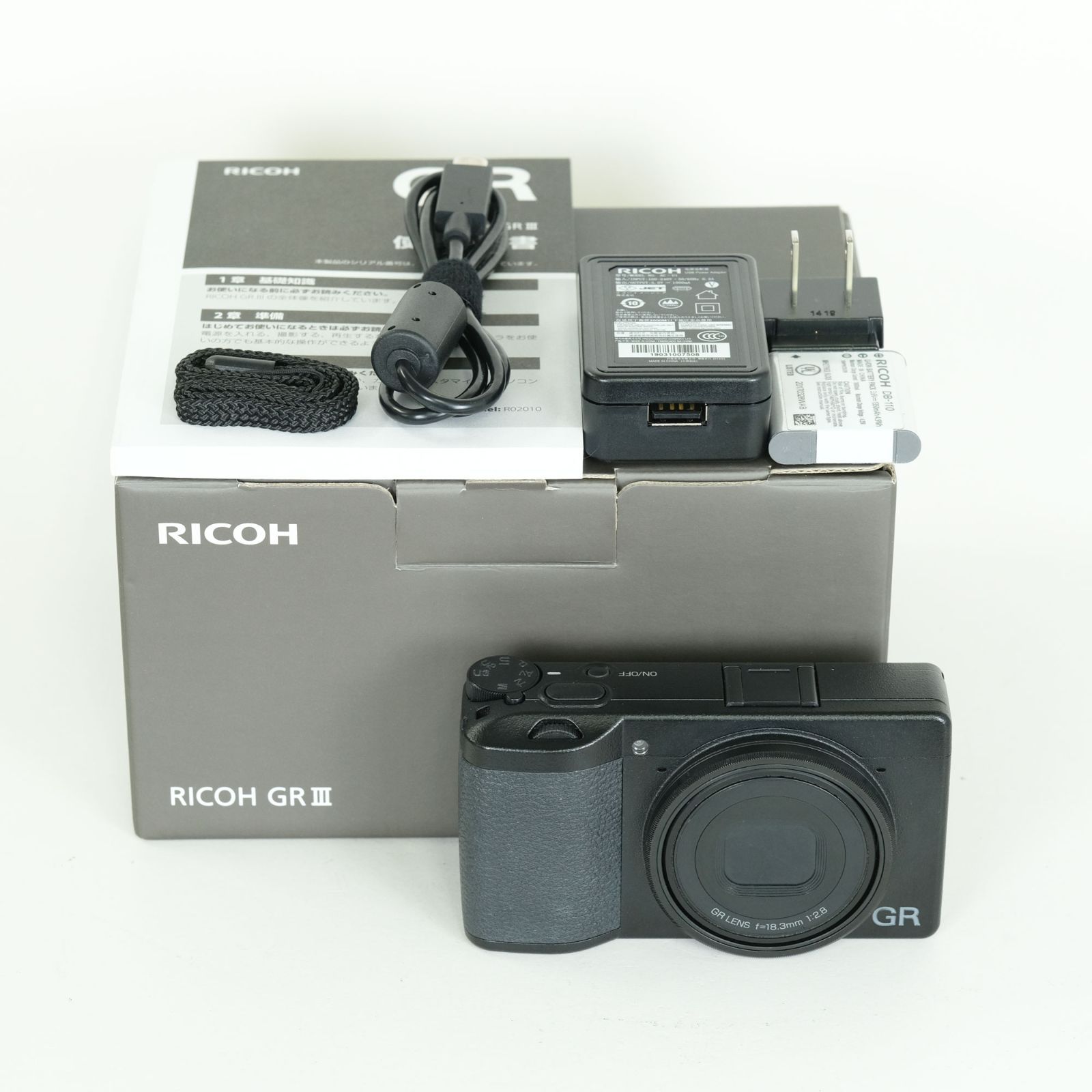 良品 | シャッター数7,915回｜注意事項あり] RICOH GR III 