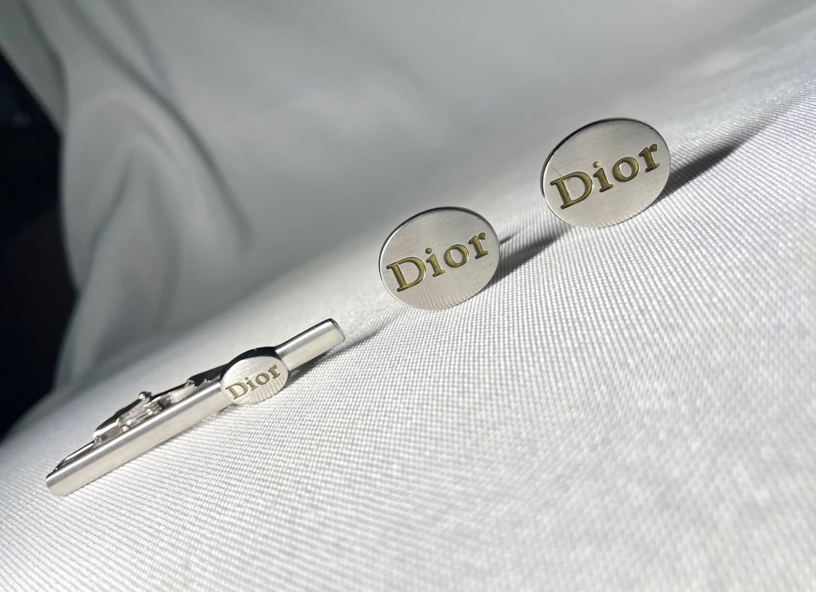 小物 美品 希少 Dior Homme ディオールオム Diorロゴ 艶消しシルバー