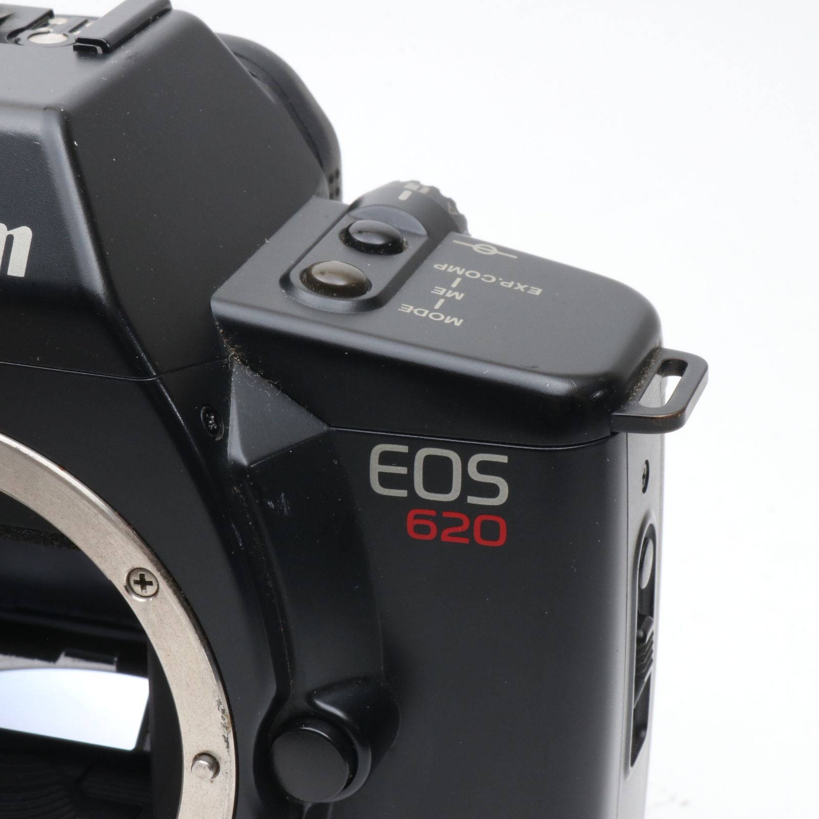 フィルムカメラ　キャノン　EOS 620 電池交換済み フィルムカメラ キャノン EOS 620 電池交換済み Canon EOS 620 ボディ