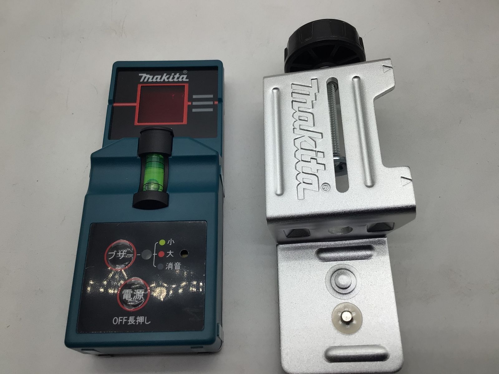 中古品】Makita/マキタ SK23P ☆Makita レーザー墨出し機・三脚・受光 