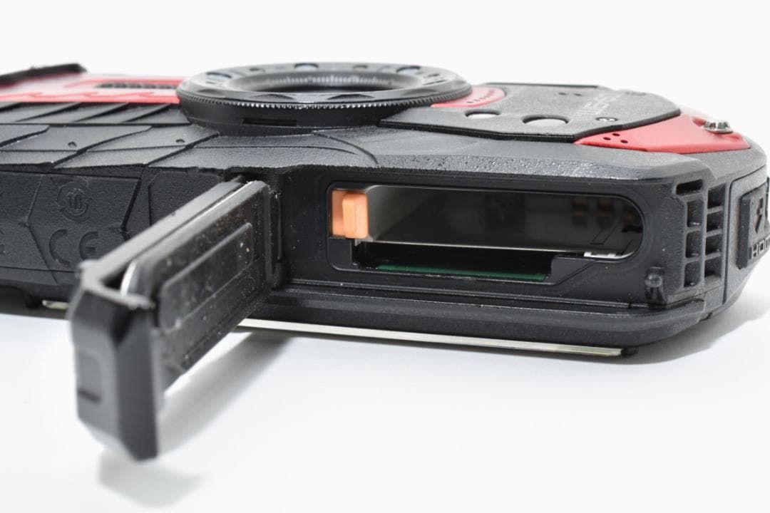 カメラ ショット数少 RICOH WG-60 防水 耐衝撃 レッド デジタルカメラ