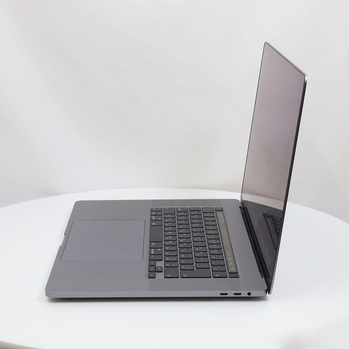 MacBook Pro 16