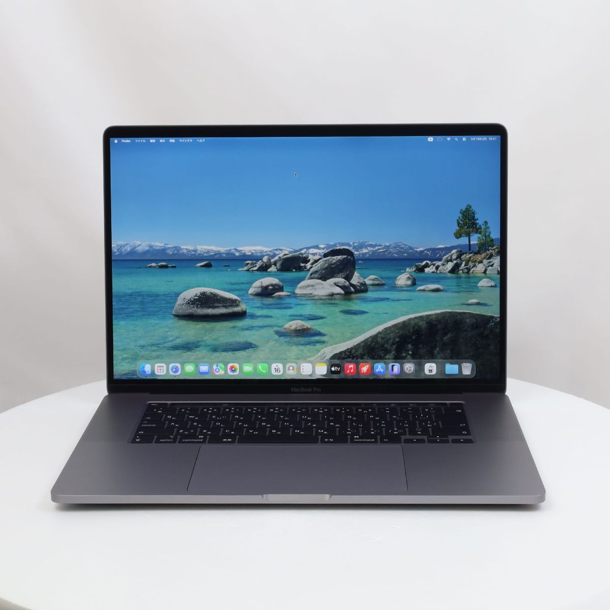 MacBook Pro 16