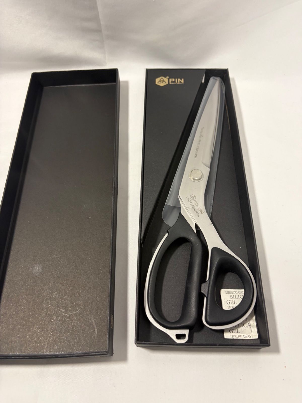 めっちゃよく切れるハサミ　全長30cm 7300