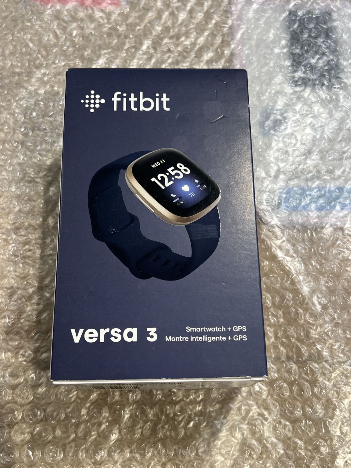 Fitbit Versa3 スマートウォッチ 訳あり - メルカリ