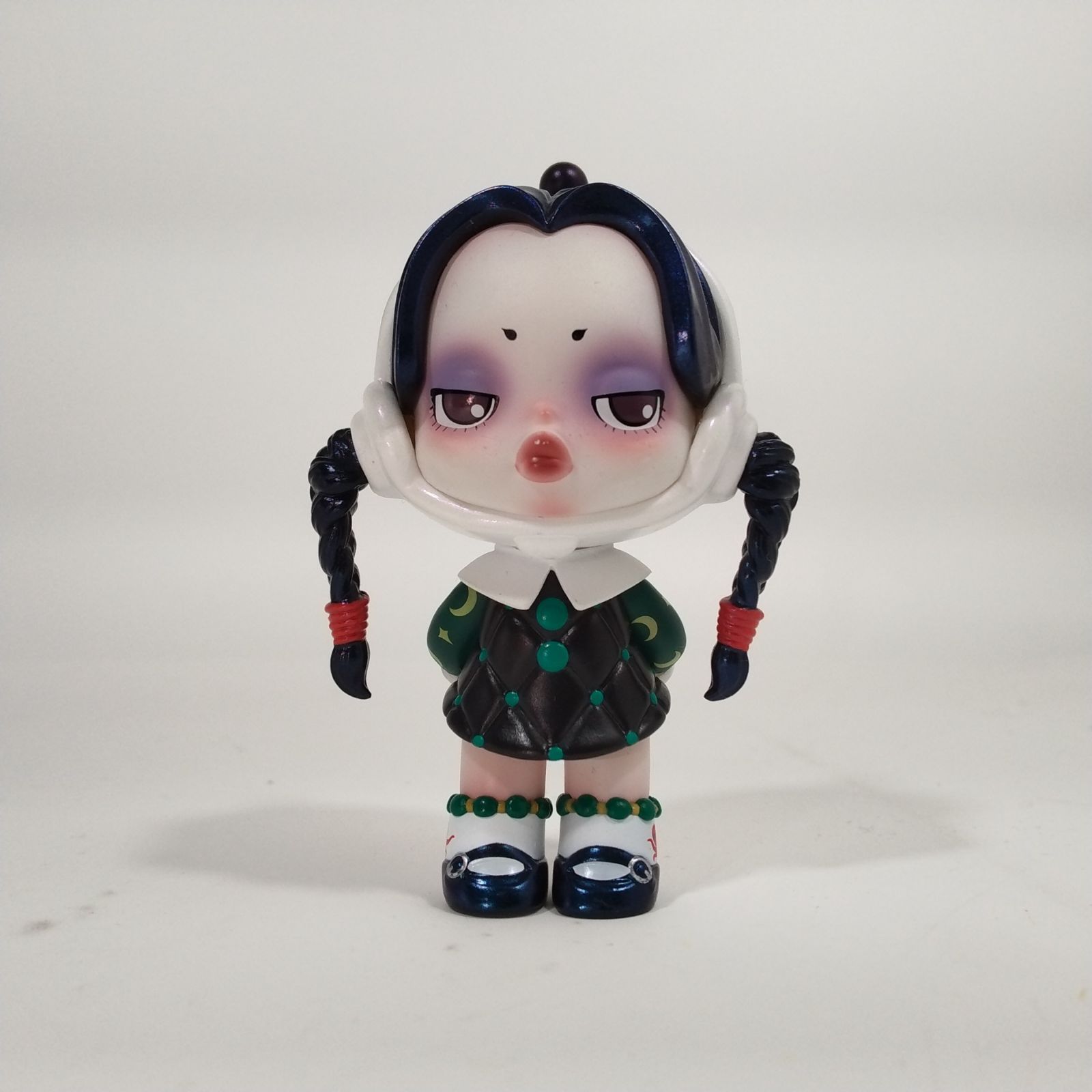 SKULLPANDA × THE ADDAMS FAMILY シリーズ ピンバッジ アソート 