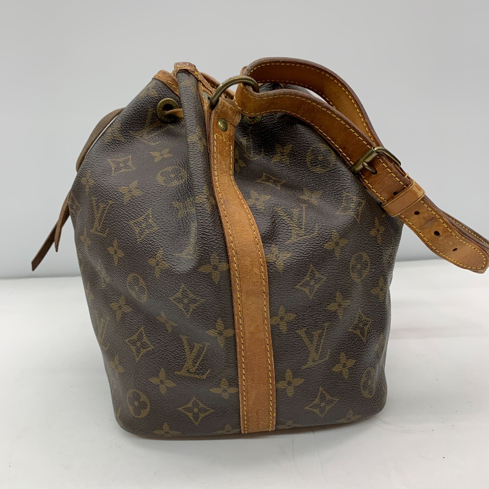 Buy from Japan Easily