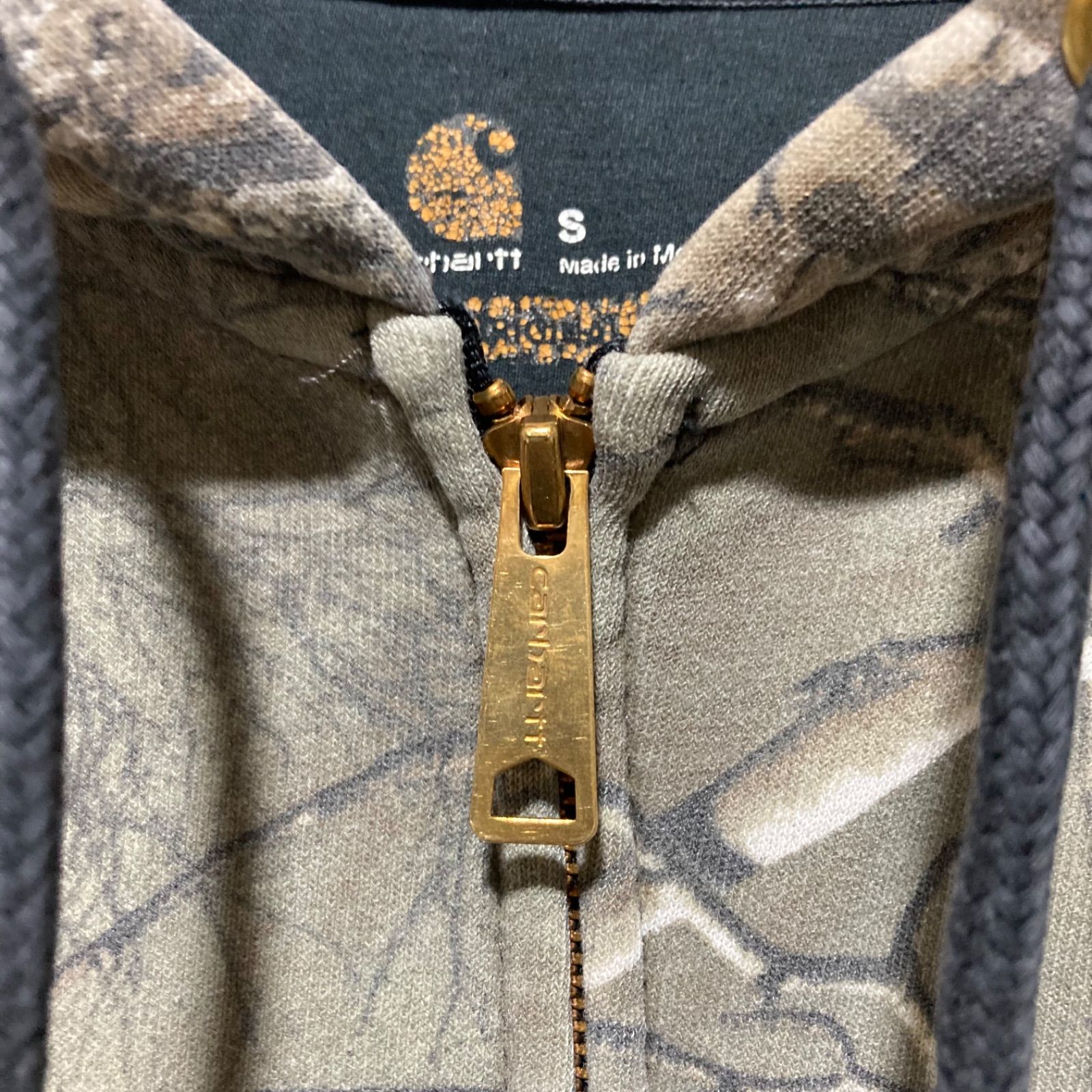 リアル ツリー パーカー カーハート CARHARTT リアルツリー ジップ