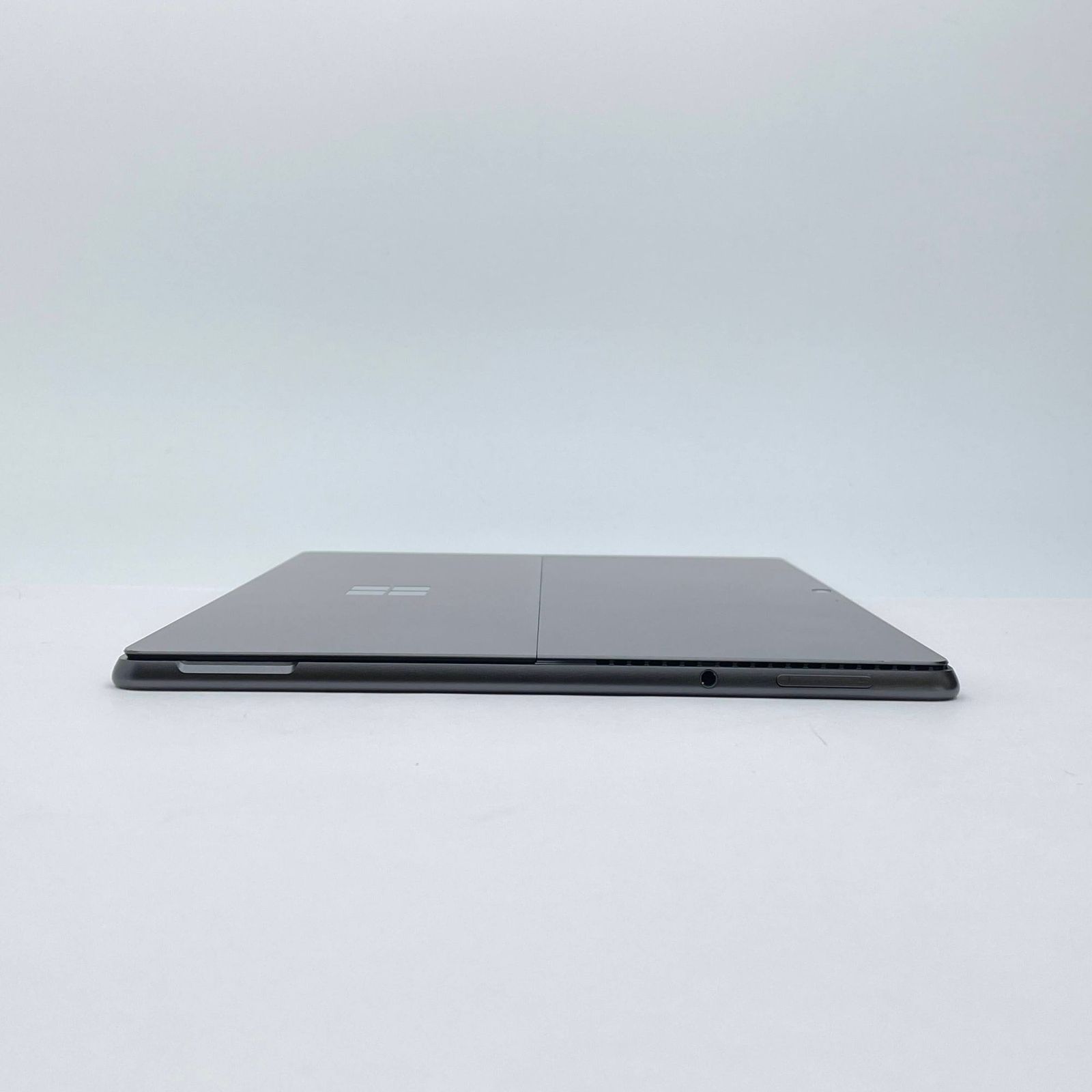 美品 Surface Pro 8 i5 8GB 256GB キーボード付 - メルカリ