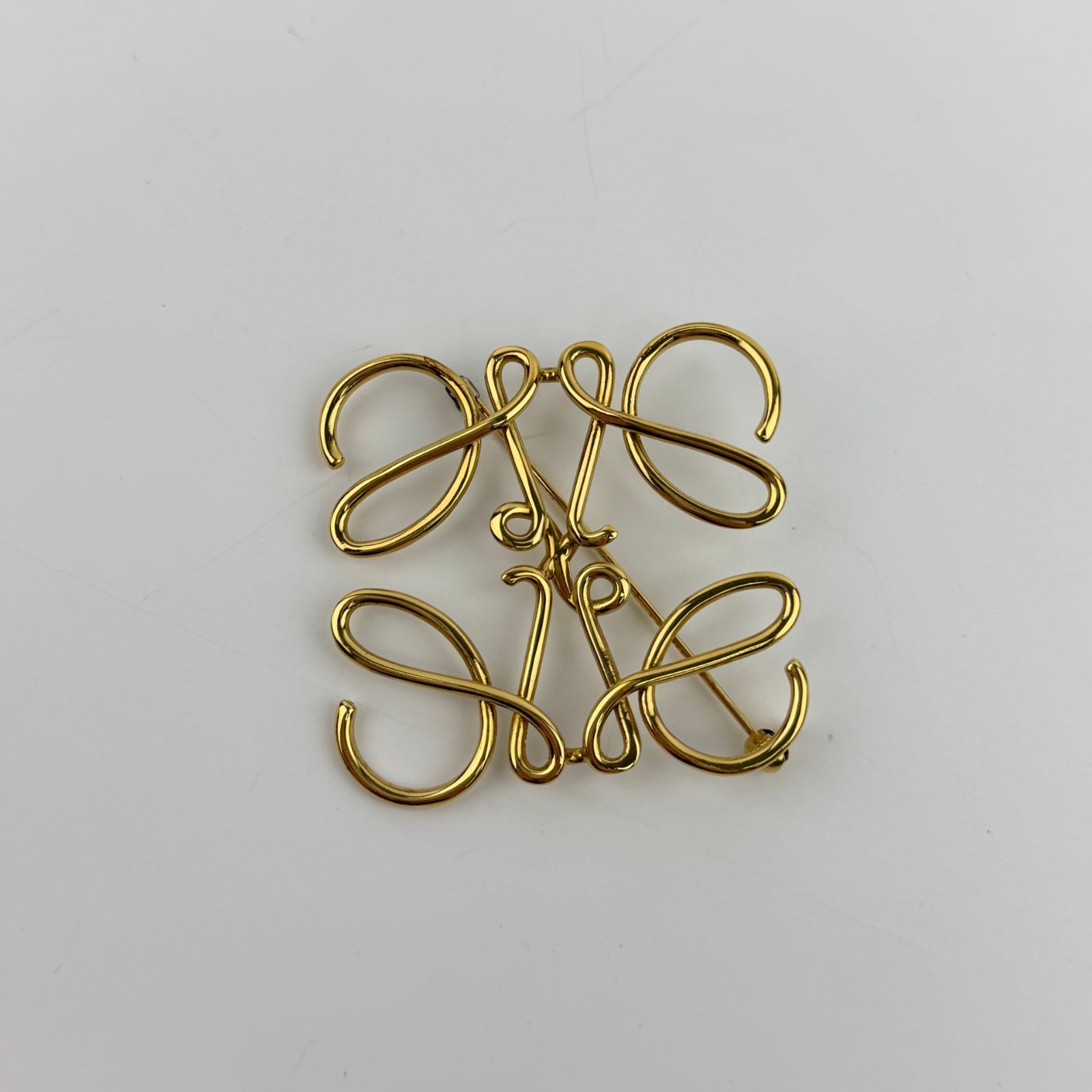 中古】LOEWE ロエベ アナグラム ブローチ ゴールド ヴィンテージ