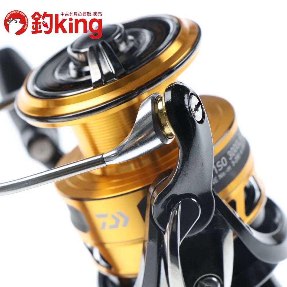中古/美品】 ダイワ 22 トーナメント ISO 2500XH-LBD 18トーナメント