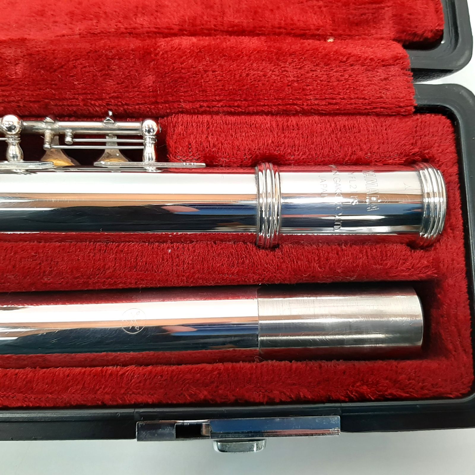 YAMAHA ヤマハ YFL-211S フルート 銀メッキ 042473 ケース付 - メルカリ