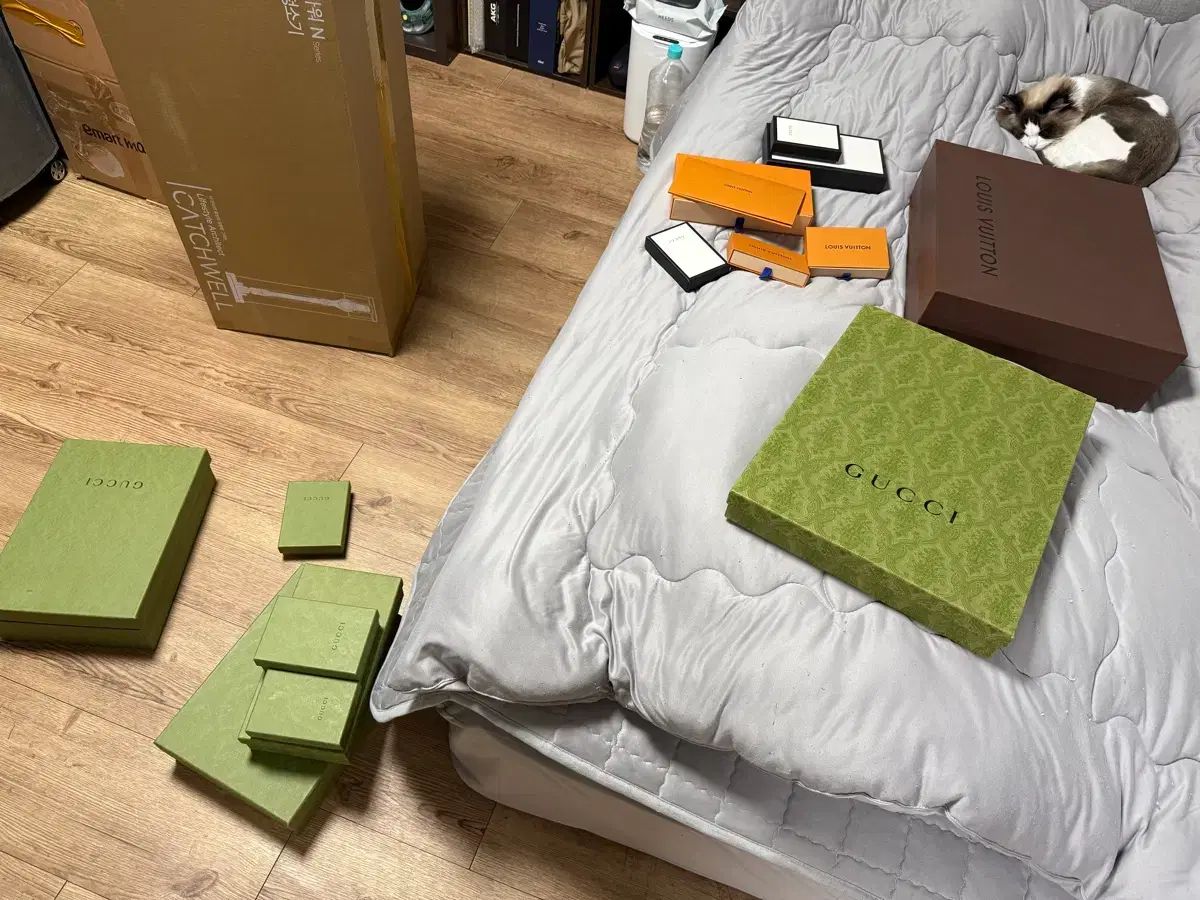 ブランド Louis Vuitton ボッテガヴェネタ シュプリーム ブランド Louis Vuitton ボッテガヴェネタ シュプリーム