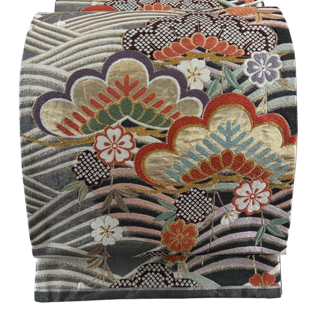 美品】 袋帯 秀品 振袖向き 笠松 波 金銀糸 箔 黒灰 六通 正絹 美品】 袋帯 秀品 振袖向き 笠松 波 金銀糸 箔 黒灰 六通 正絹