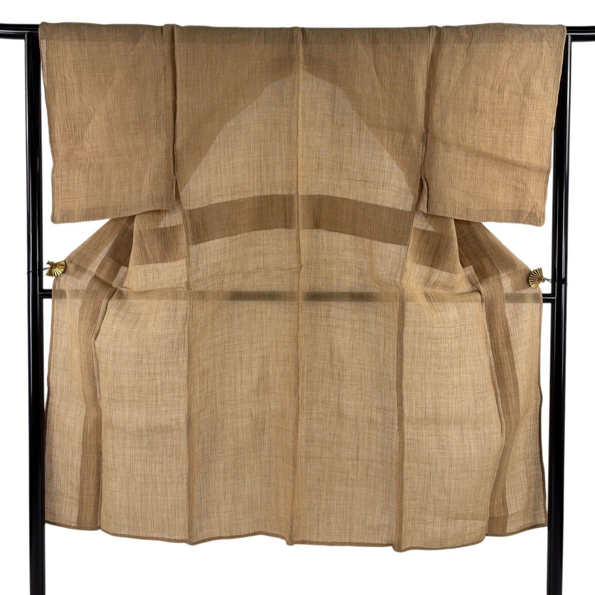 男着物 身丈136cm 裄丈64cm S 薄物 夏紬 格子 ベージュ 麻 名品 【中古】