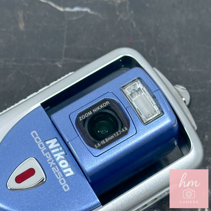 Nikon COOLPIX E2500 シルバー 200万画素 回転レンズ スイバル構造