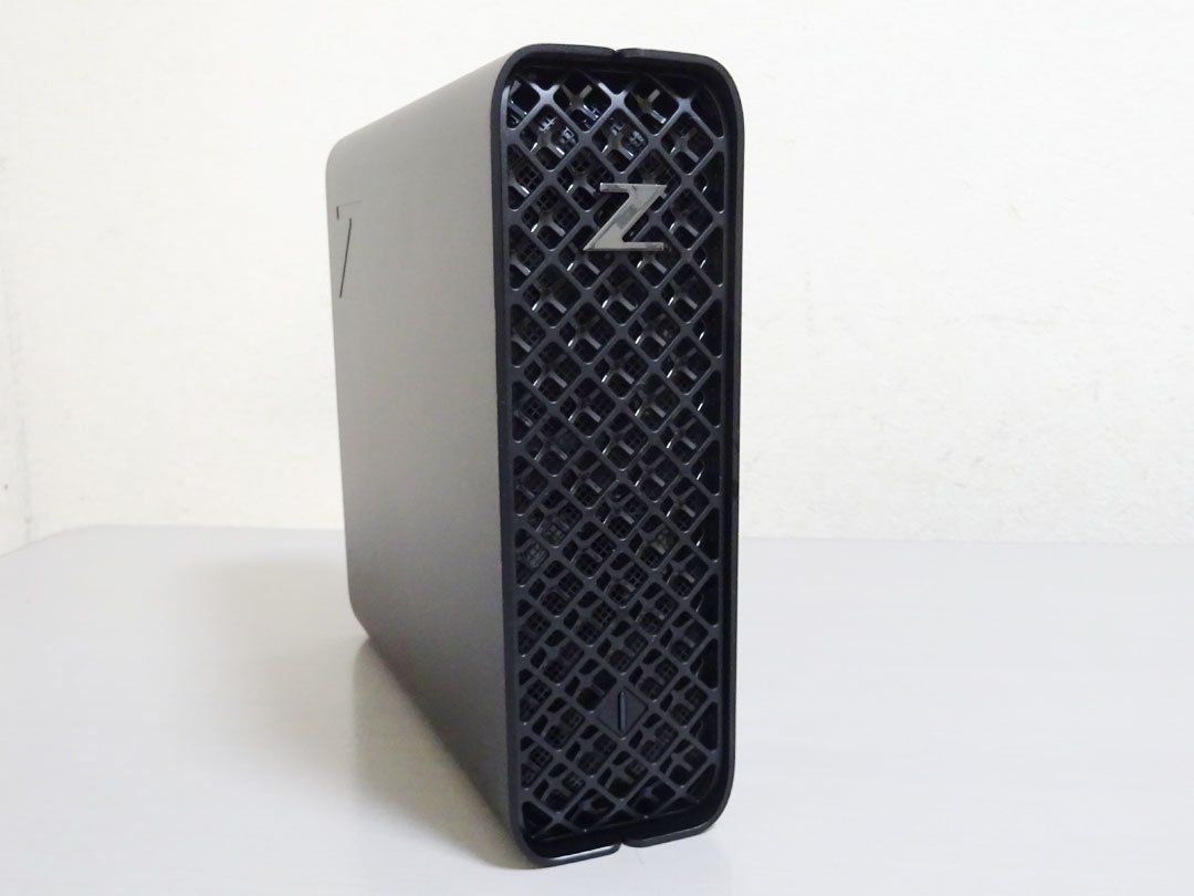 HP Z2 Mini G9 Workstation Core i7 12700K 3.60GHz/32GB SSD 2TB NVIDIA RTX A2000搭載 Win11 Pro