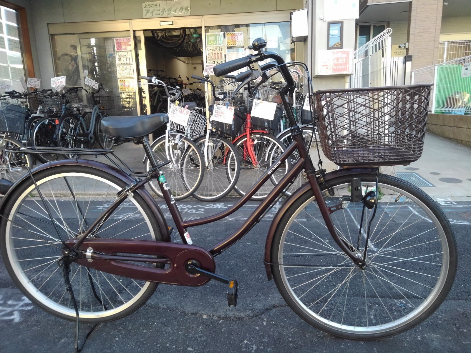 引き取り限定！(名古屋市昭和区)中古自転車4037 前後タイヤ新品 