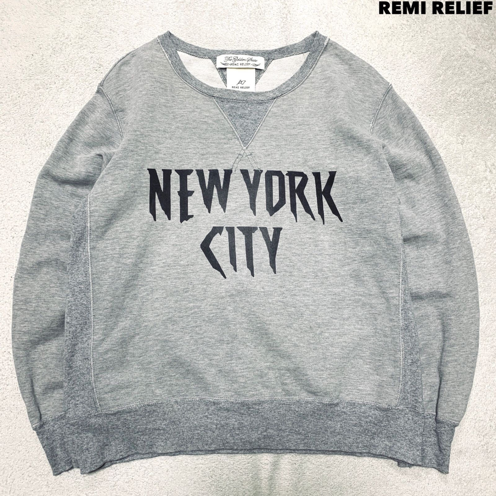REMI RELIEF Sweatshirt 