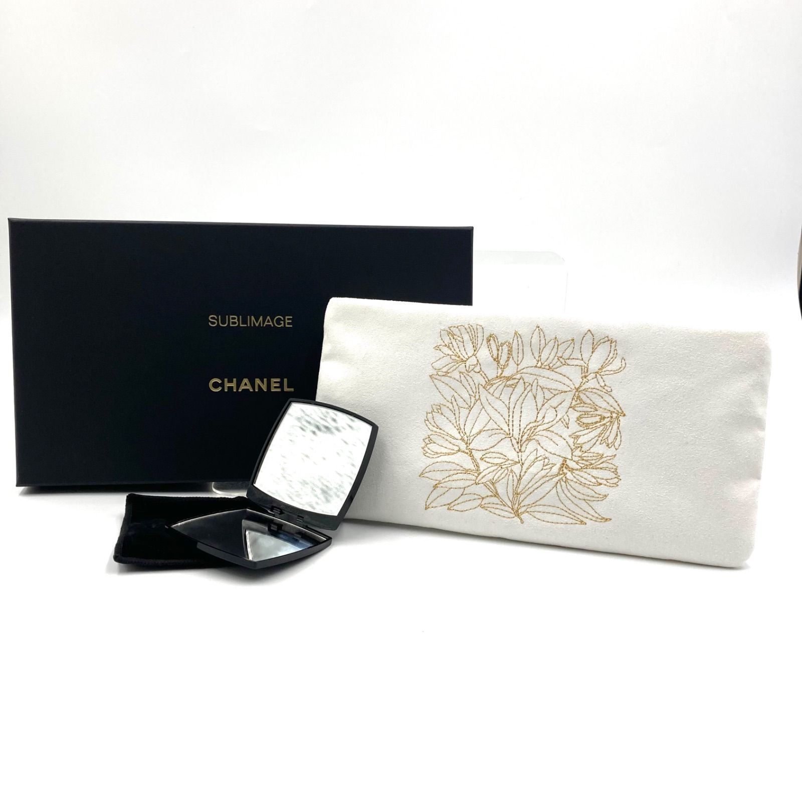□未使用同然□CHANEL シャネル ノベルティポーチ&鏡セット ホワイト 