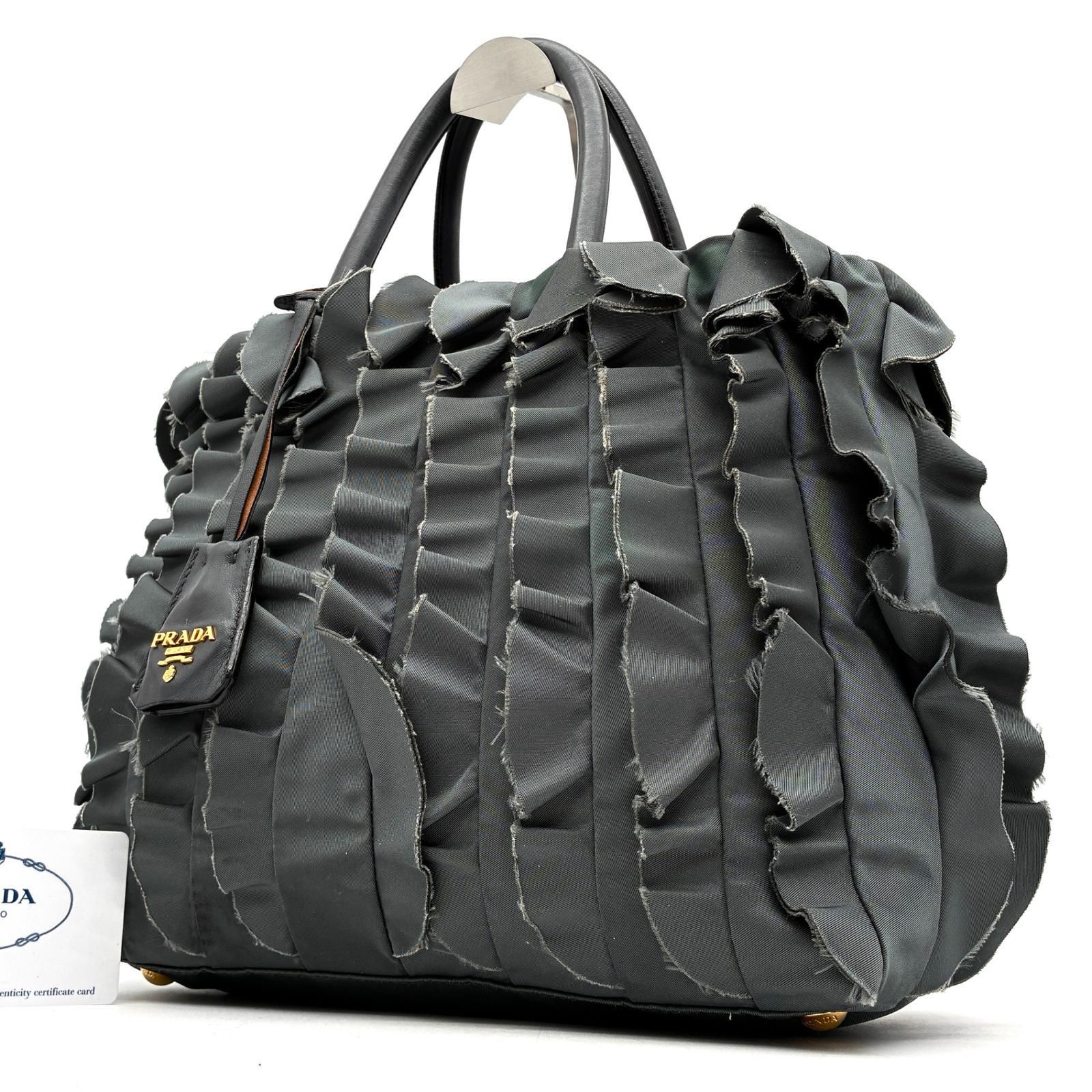 美品 PRADA プラダ テスート フリル ギャザー ハンドバッグ 美品 PRADA プラダ テスート フリル ギャザー ハンドバッグ