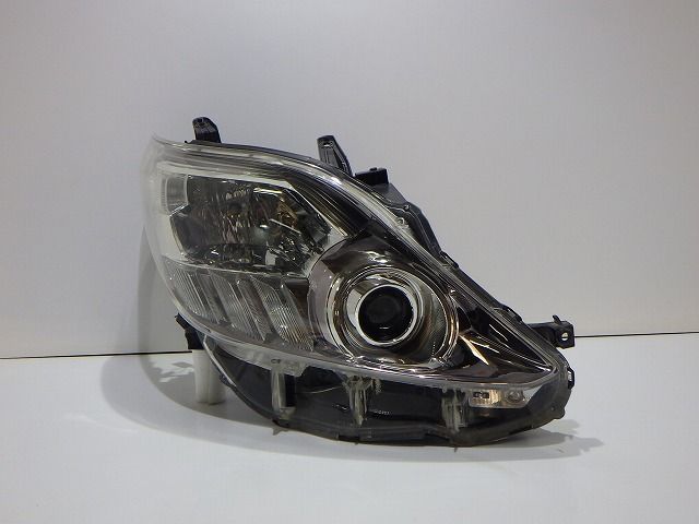 20系 アルファード 右ヘッドライト HID ANH GGH20/25 前期 58-21 20系 アルファード 右ヘッドライト HID ANH GGH20/25 前期 58-21