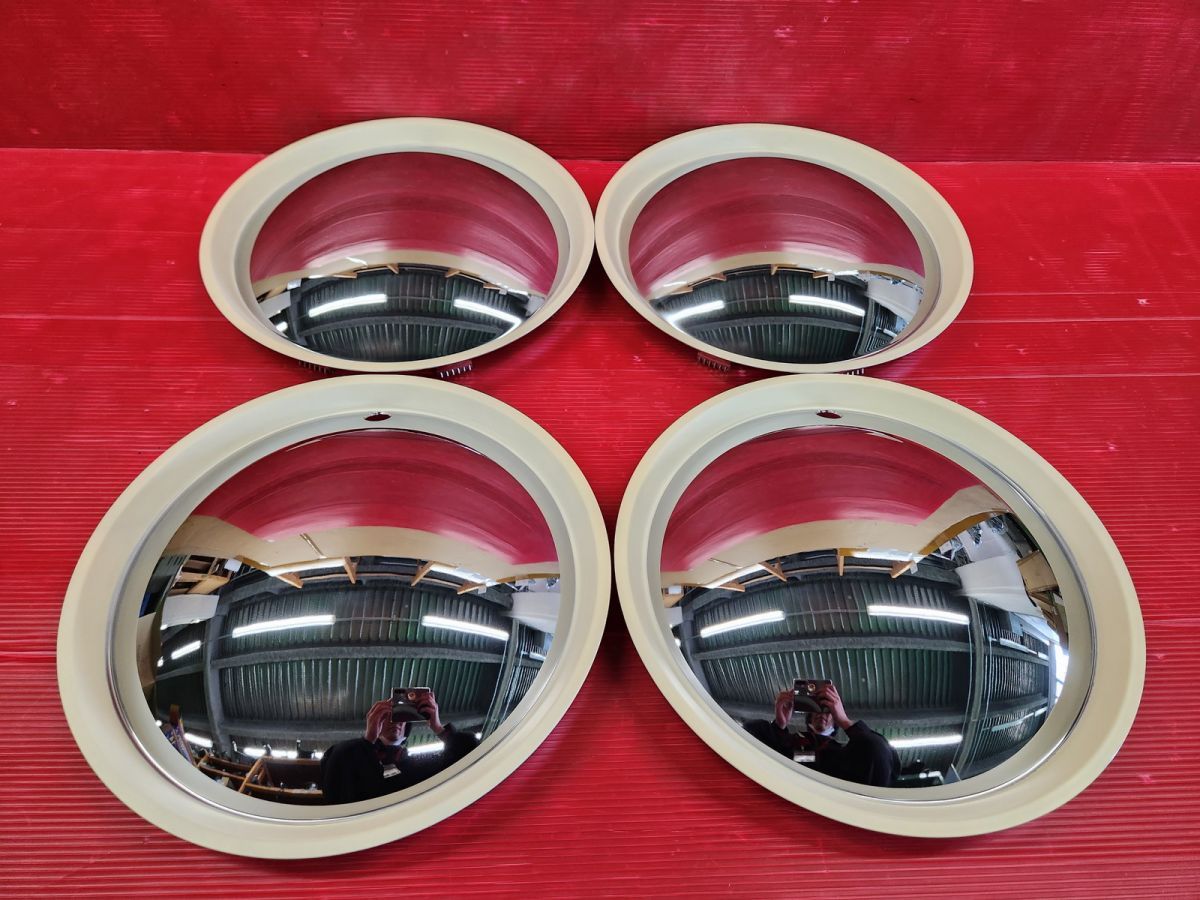 ベンプラ　ブーニーホワイト　14インチ VENPLA Boony White 2084NCW 社外 14インチホイールキャップ 4枚SET
