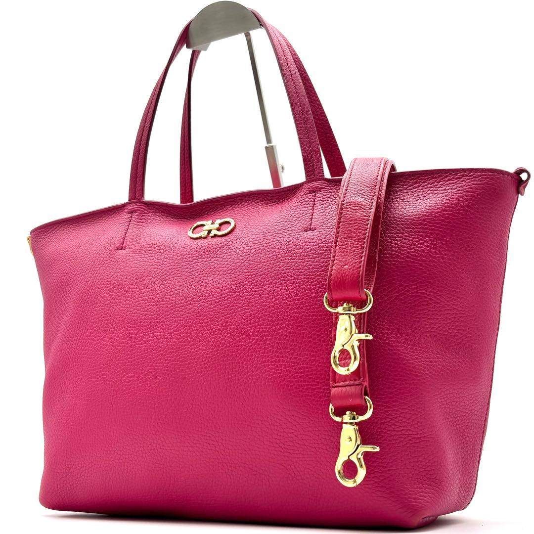 美品 Salvatore Ferragamo サルヴァトーレフェラガモ ダブル 美品 Salvatore Ferragamo サルヴァトーレフェラガモ ダブル