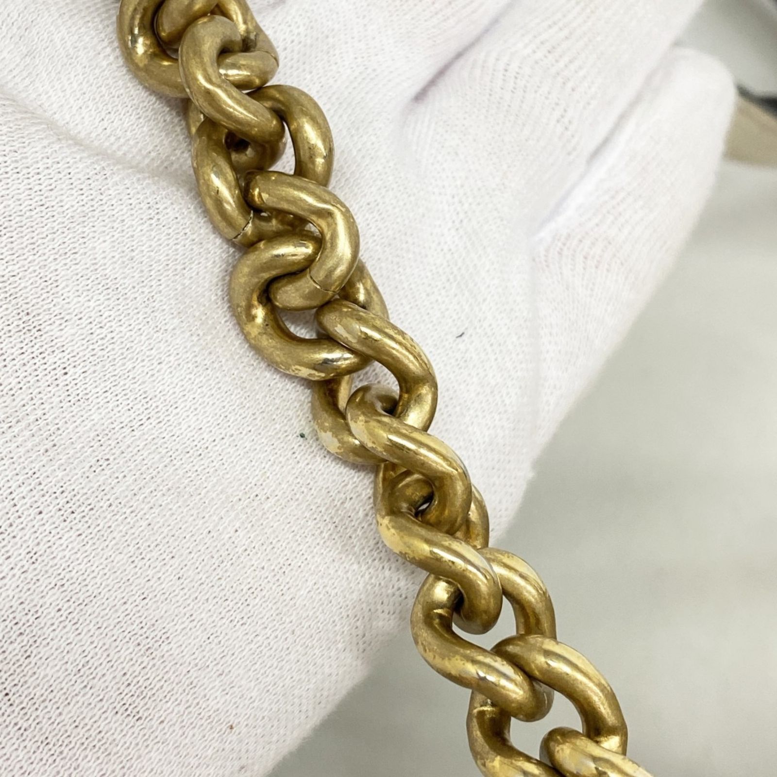 GUCCI グッチ GGマーモント レザー ショルダーバッグ ゴールド金具 ホワイト 447632 GUCCI - GUCCI グッチ GGマーモント レザー ショルダーバッグ ゴールド