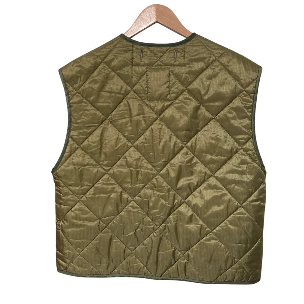 カレンソロジー　キルティングショートベスト